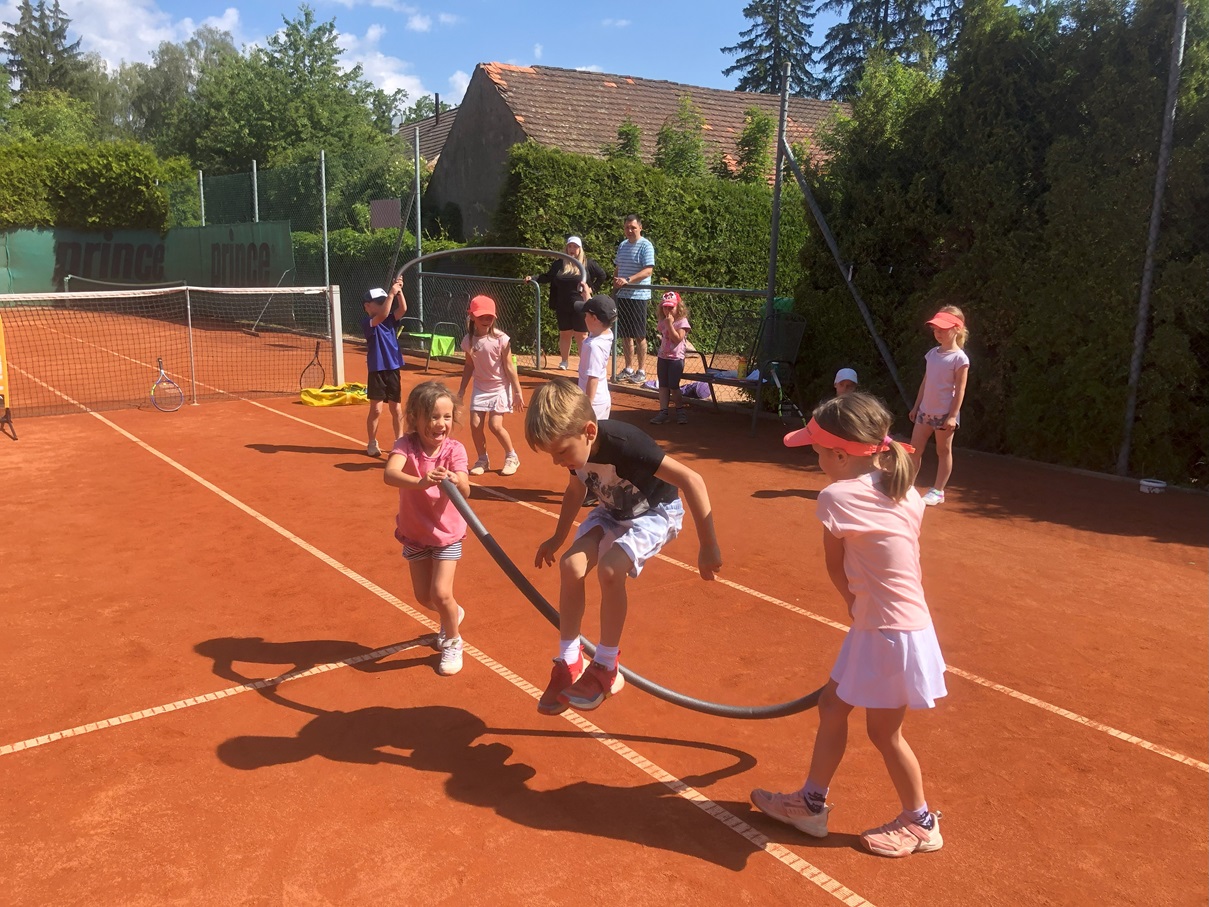 Jarní tenisové kempy Březnice 2024_1